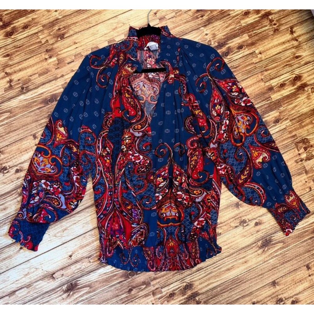 Navy Blue and Red Paisley Print Top